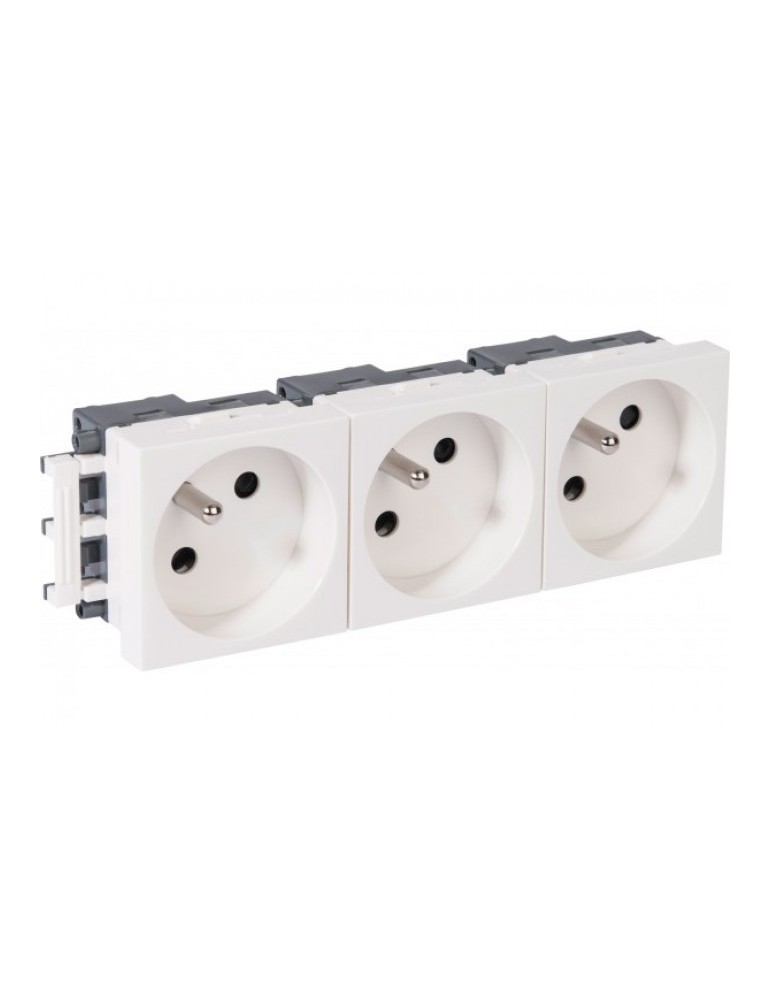 REHAU PRISE ELECTRIQUE TRIPLE 2P+T 45x45 BLANC