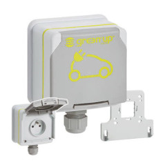 Legrand 090471 Prise de recharge pour VE Green'up Access, 16A, 230V